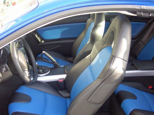 normal_berry%20blue%20interior%20small.jpg
