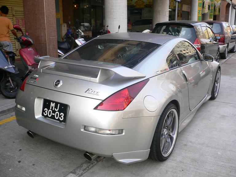 350z rear.JPG