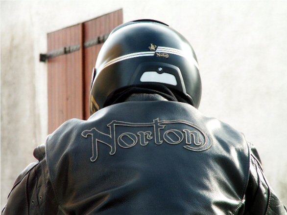 Norton.F1.JPG