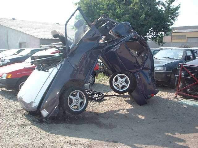 309crash2yo1.jpg