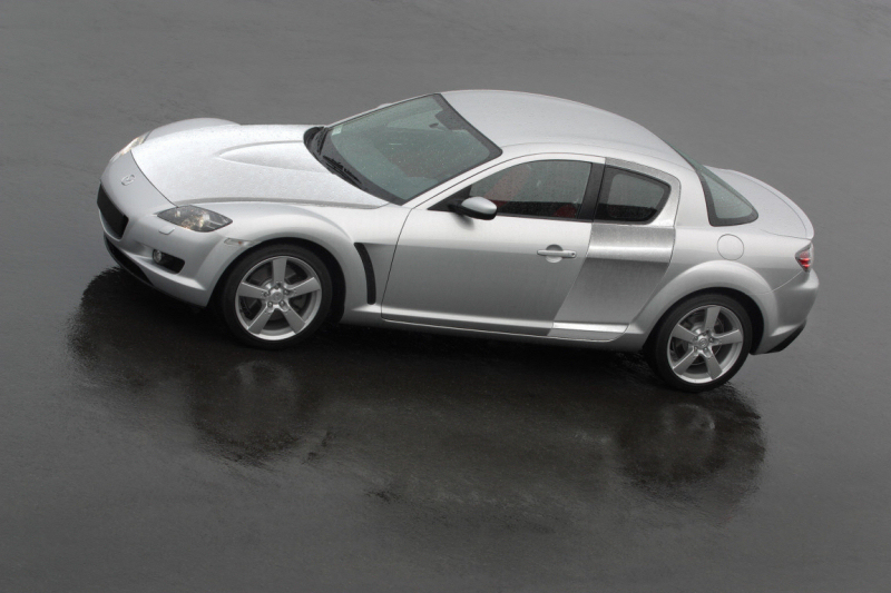 mazdarx8_013.jpg