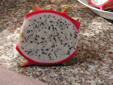 Fruit du Dragon 2.jpg