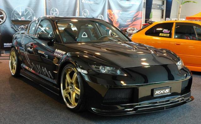 tw25mazdarx8.jpg