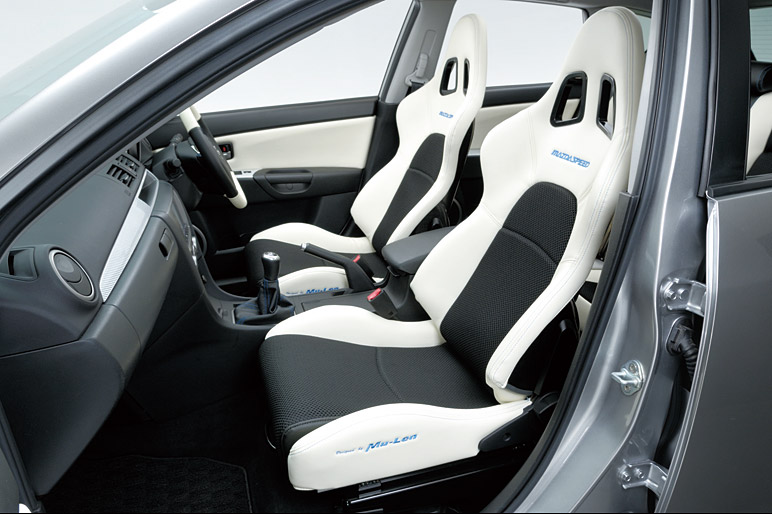 Mazda_3_20.jpg