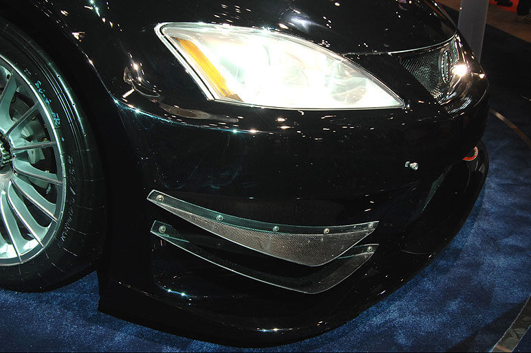 Lexus_ISF_Race03.jpg