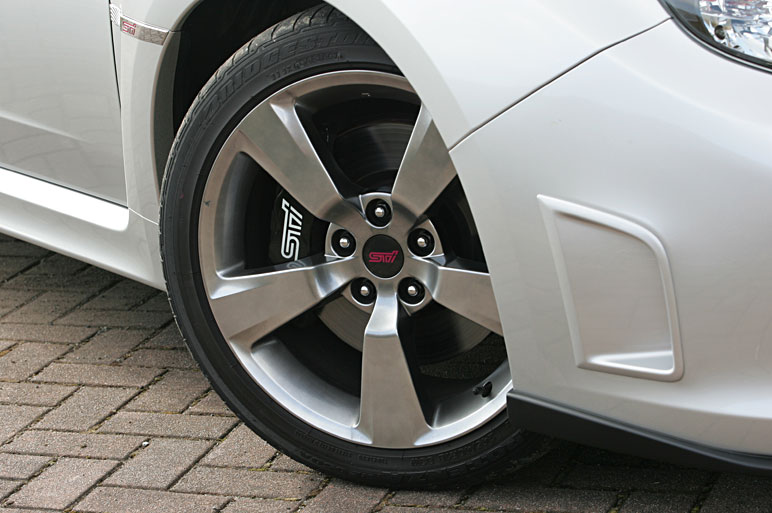 subaru_WRX_STi15.jpg