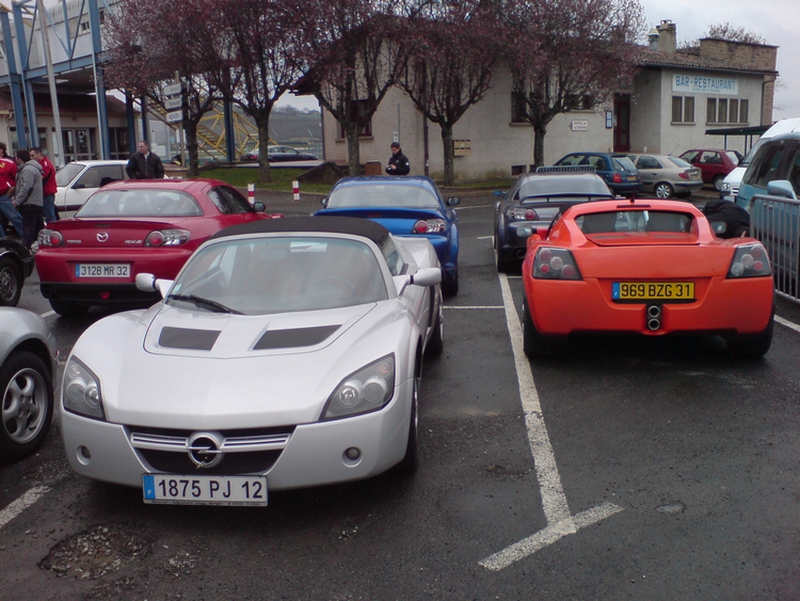 DUO DE SPEEDSTER.JPG