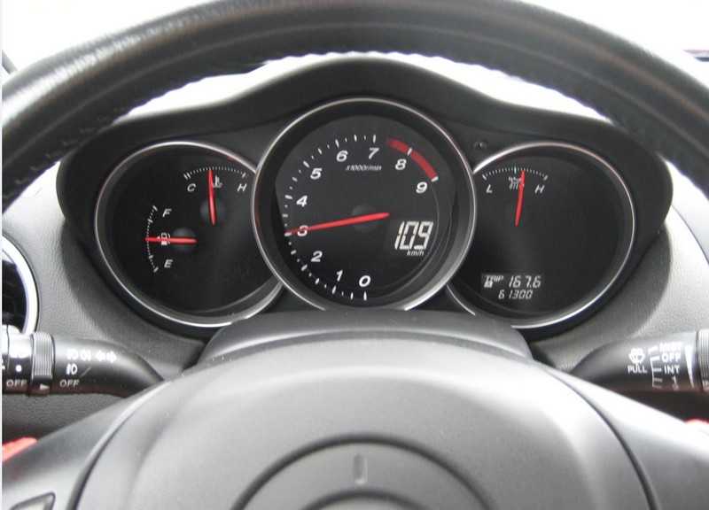 rx8-volant.jpg
