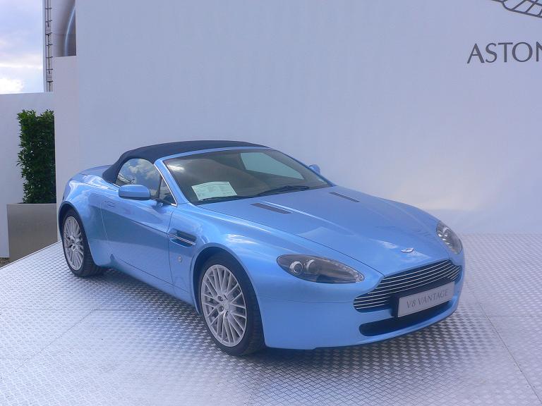 V8 Vantage Volante !