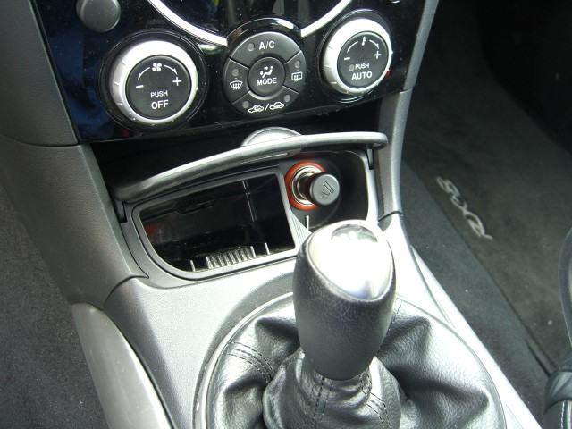 bouton voiture 004.JPG