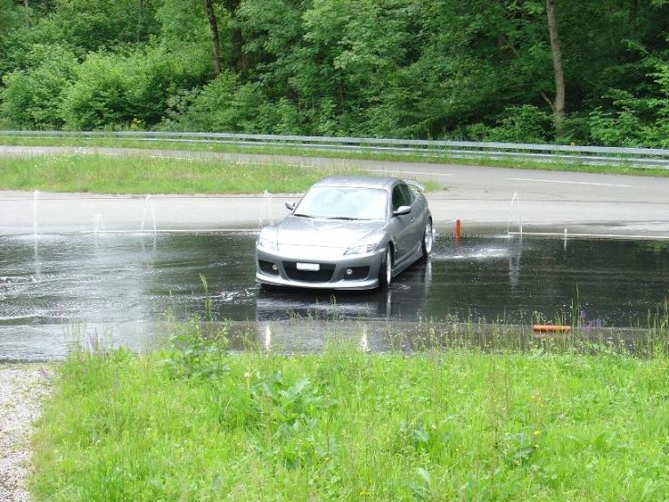 Bravo quand même à Cosmos, ce coup-là, il a évité le soleil :)
