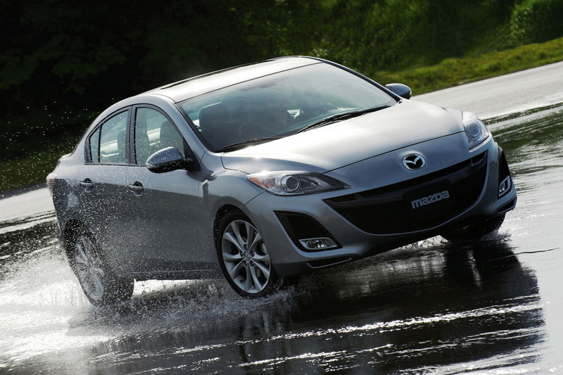 Mazda3_11.jpg