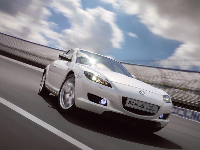2008-Mazda-RX-8-Special-Edition-Rotary-Engine-40th-Anniversary-A-640.jpg