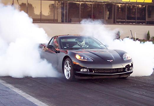 6137-2005-Chevrolet-Corvette[c6].jpg