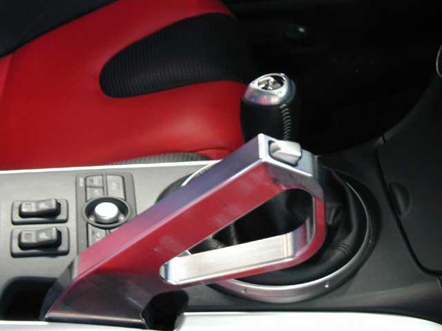 Mazda_RX8_Handbrake2.jpg