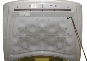 le capot moteur