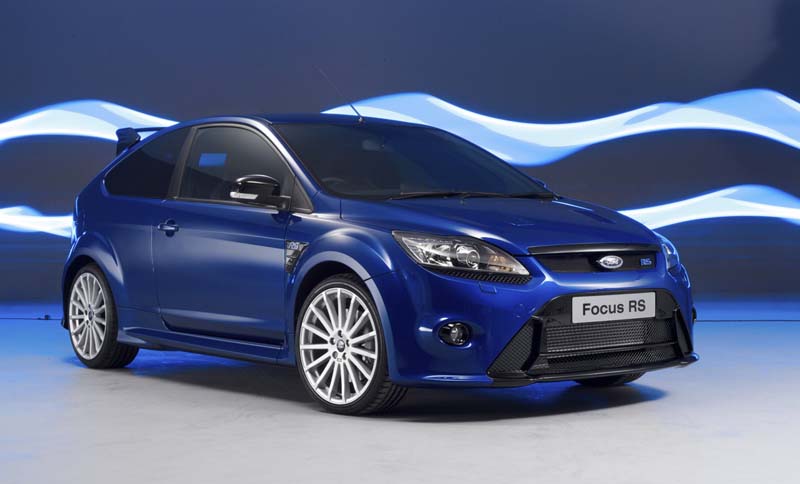 2009-ford-focus-rs-in-performance-blue.jpg