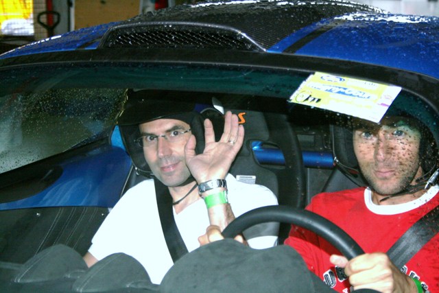 Pierre au volant et moi en passager.JPG