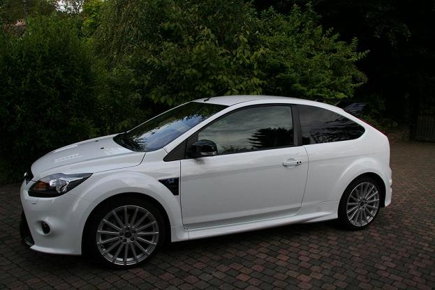 small Focus RS 001.jpg
