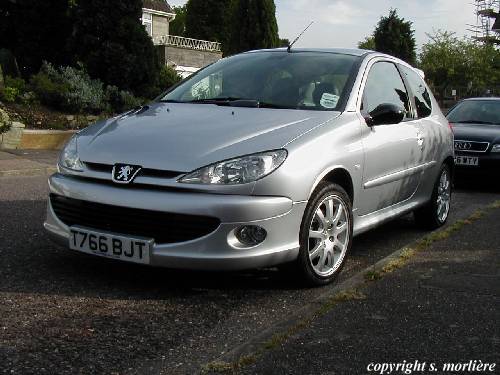 2000_peugeot_206_gt_10_m.jpg