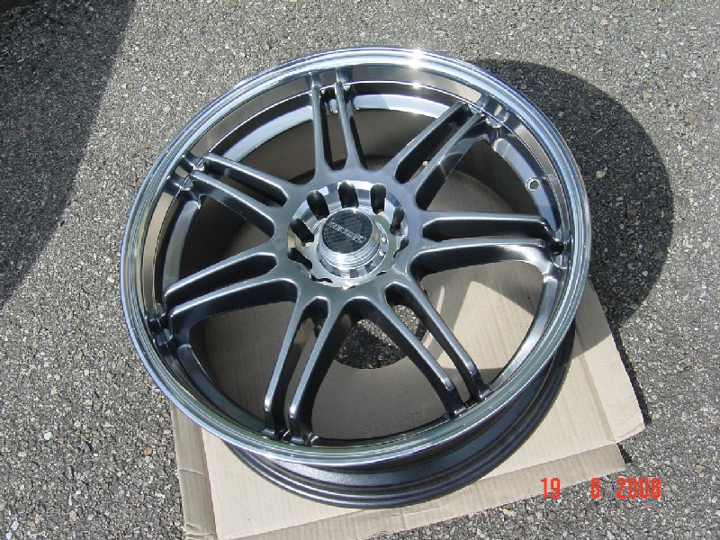 GF7 HyperBlack.jpg