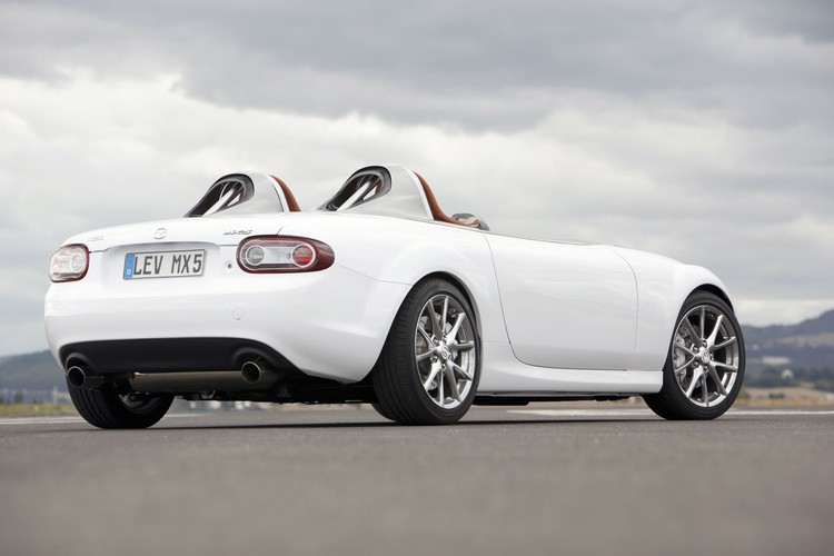mazda-mx-5-superlight-version-2009-4.jpg