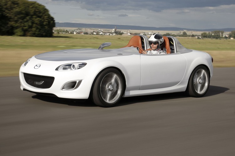mazda-mx-5-superlight-version-2009-2.jpg