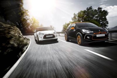 normal_citroen_ds3_racing_2010_14.jpg