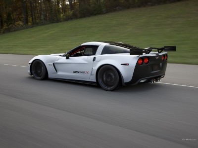chevrolet_corvette_441_1600x1200_redimensionner.jpg