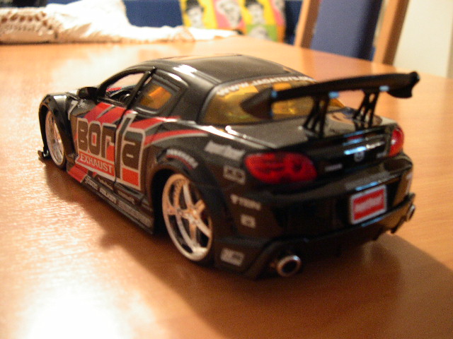 Miniature 019.jpg