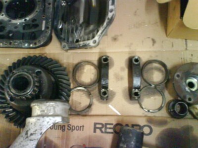 DSC00753.JPG (52.82 Kio) Consulté 8304 fois l'intérieur de la bête (manque le pignon)