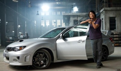 fast-and-furious-5-2011-19874-143512695.jpg (81.53 Kio) Consulté 1538 fois Ben elle est ou ta 8??? Tu nous l'avais caché celle là MDR