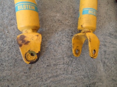 oxydation avant.JPG (84.44 Kio) Consulté 3441 fois oxydation amortisseurs avant