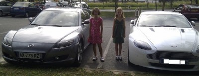 RX8 et Aston face.jpg