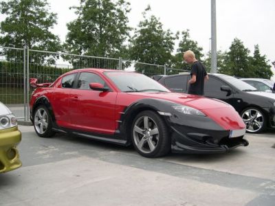 normal_mazda%20rx8%7E4.jpg