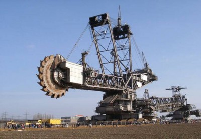 Krupp-ultimate-earth-mover.jpg