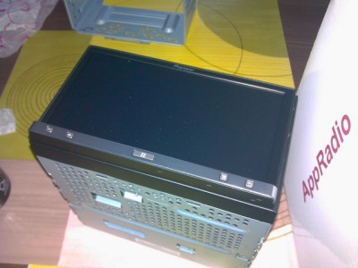 2013-01-18 16.46.26.jpg (63.08 Kio) Consulté 18959 fois voilà l'autoradio