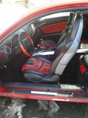 ma rx8  a l'interieur