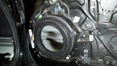 20130627_192638.jpg (85.1 Kio) Consulté 3189 fois Entretoise portière avant.