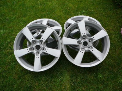 4 roues.jpg