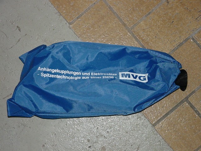 Dans son sac de couchage