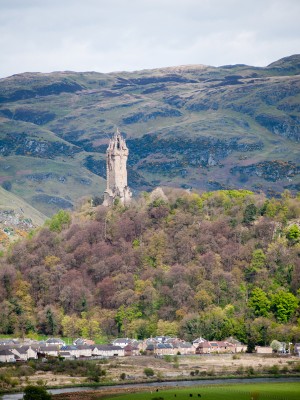 William Wallace Monument.jpg (288.64 Kio) Consulté 17873 fois The William Wallace Monument, hommage au chef de guerre écossais qui a dézinguer les anglais.