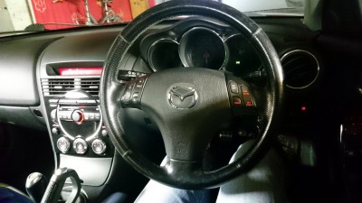 Volant Mazda 6