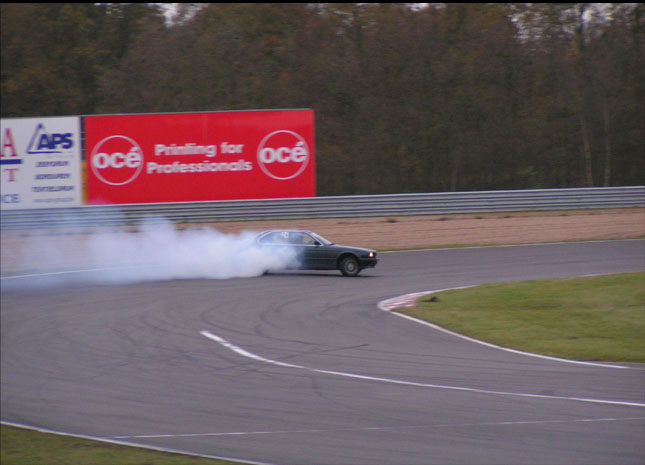 bmw 2.jpg