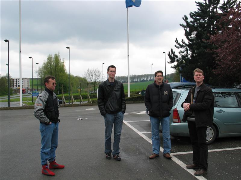 De gauche à droite : Mr Rugissante, Milkshaker, Le_collègue_de_Mag et Tertou.