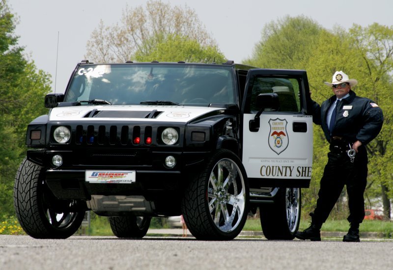 Hummer_Police_2.jpg
