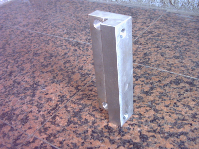 la platine de fixation en aluminium
