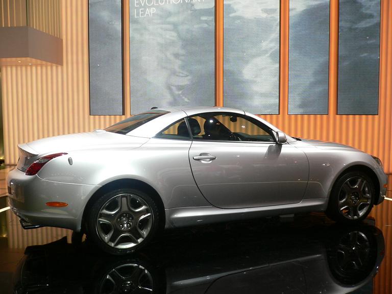 une des préférées de Tchii, et moi c'était la Lexus Is250 !!