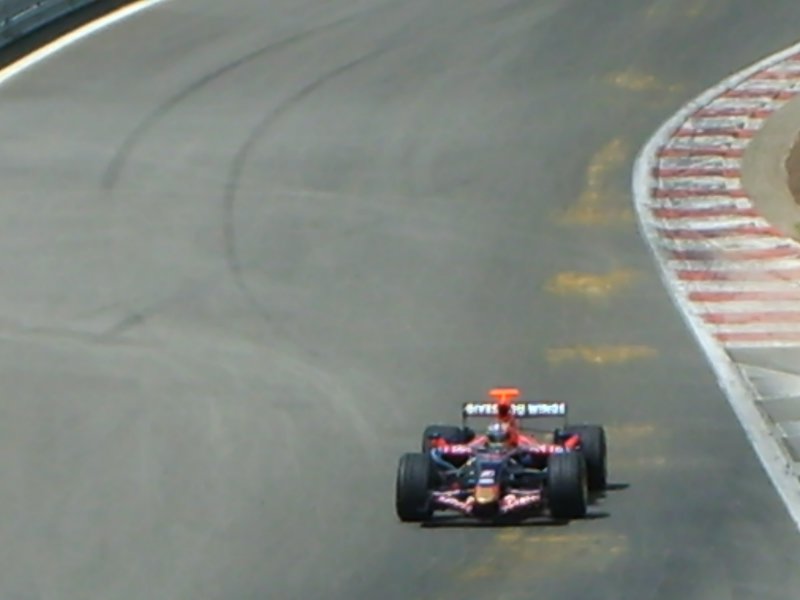 S5001896.jpg