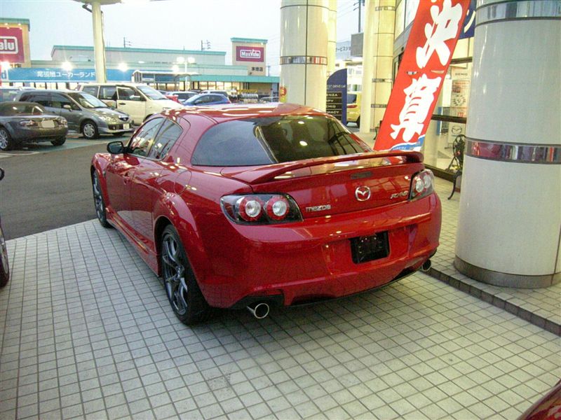Mazda_RX8_FL04.jpg